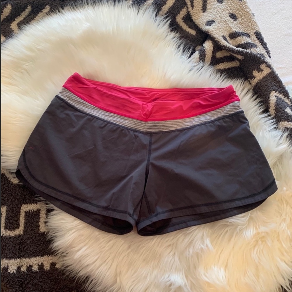 Lululemon run short